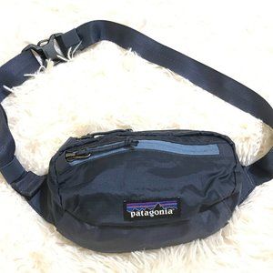 Patagonia Ultralight Black Hole Mini Hip Pack 1L fanny pack